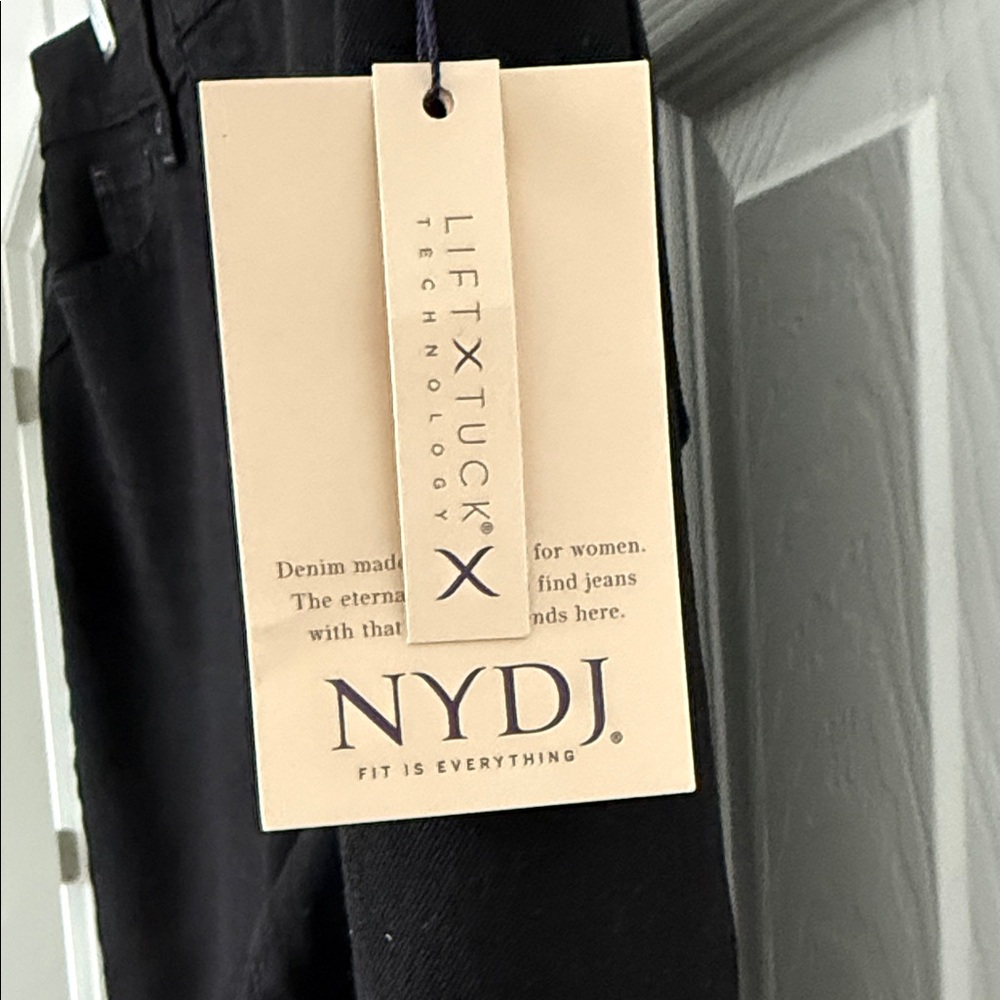 NYDJ Women's Petite Marilyn Straight Jean - Picture 3 of 13